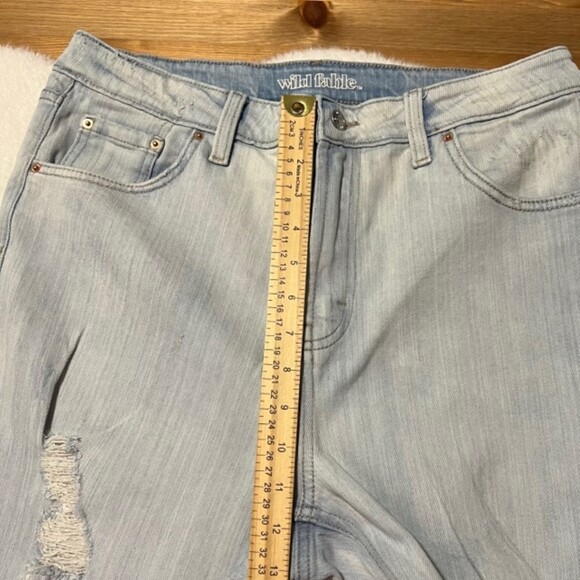 Wild Fable Womens Blue Light Washed High Rise Distressed Mom Jeans Size 12 - Picture 11 of 12